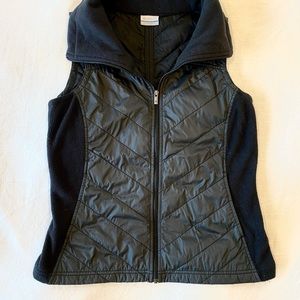 Columbia vest
